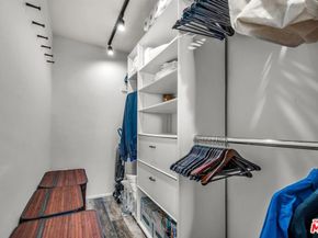 4361 Berryman Avenue 11, Los Angeles CA 90066