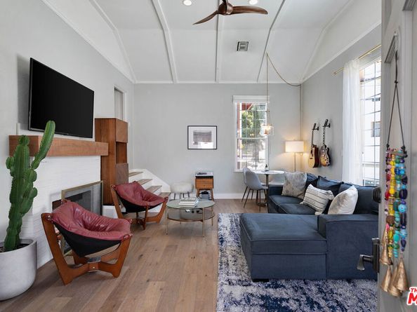 2059 Laurel Canyon Boulevard, Los Angeles CA 90046