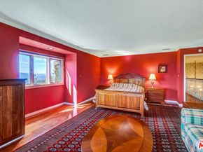 441 Audraine Drive, Glendale CA 91202