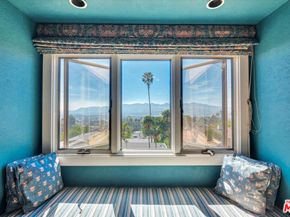 441 Audraine Drive, Glendale CA 91202