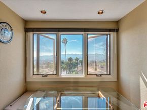 441 Audraine Drive, Glendale CA 91202