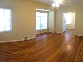 2912 W Riverside Drive, Burbank CA 91505