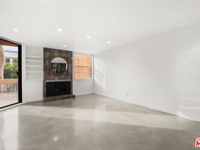 740 N Kings Road 102, West Hollywood CA 90069