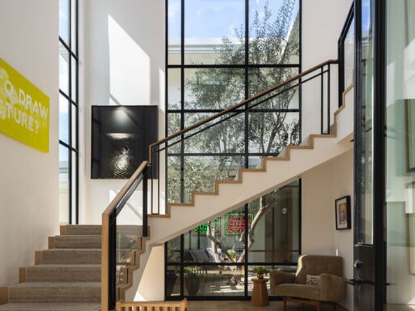 9509 Heather Road, Beverly Hills CA 90210