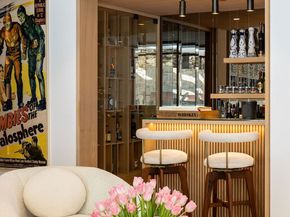 9509 Heather Road, Beverly Hills CA 90210