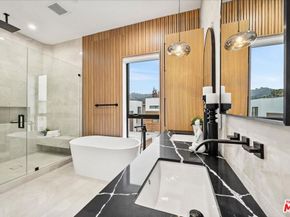 7309 N Eaton Place, Los Angeles CA 90046