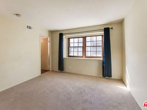 11940 Weddington Street 17, Valley Village CA 91607