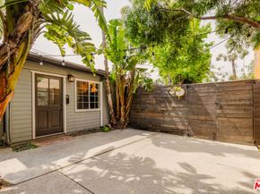1014 Oakwood Avenue, Venice CA 90291