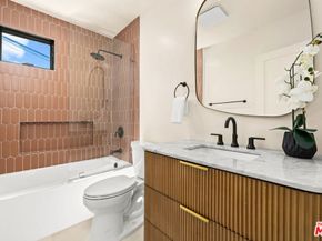 1565 Murray Circle, Los Angeles CA 90026