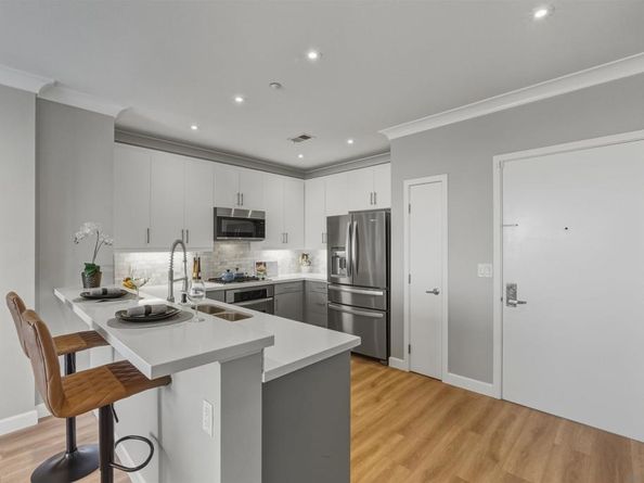 3650 5th Ave. 505, San Diego CA 92103