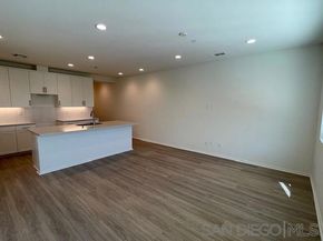 7835 Cypress Dr, Santee CA 92071