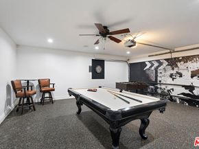 1110 N Beverly Glen Boulevard, Los Angeles CA 90077