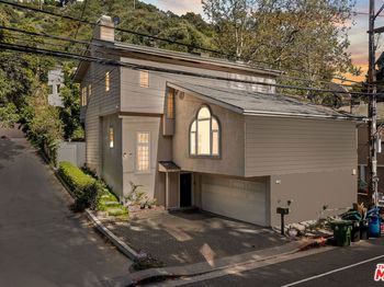 1110 N Beverly Glen Boulevard