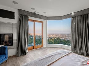 2183 Sunset Plaza Drive, Los Angeles CA 90069