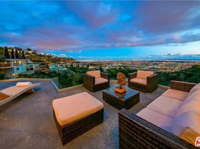 2183 Sunset Plaza Drive, Los Angeles CA 90069