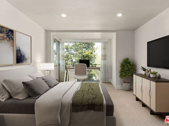 289 S Barrington Avenue A307, Los Angeles CA 90049