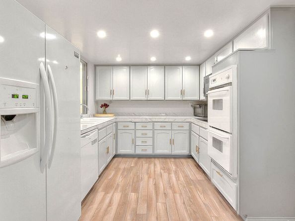 3500 W Manchester Boulevard 426, Inglewood CA 90305