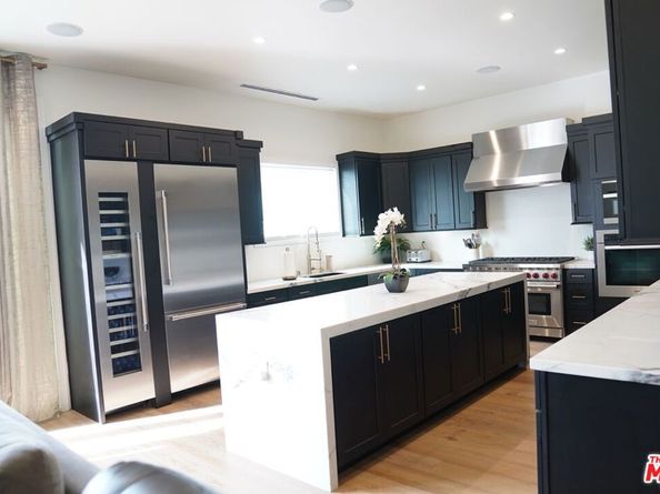 5611 S Sherbourne Drive, Los Angeles CA 90056