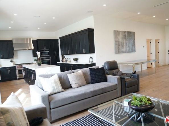 5611 S Sherbourne Drive, Los Angeles CA 90056