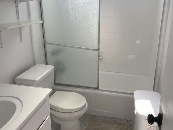 1165 N Normandie Avenue, Los Angeles CA 90029