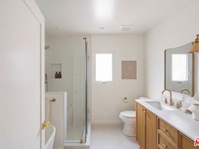 4257 Angeles Vista Boulevard, Los Angeles CA 90008