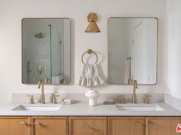 4257 Angeles Vista Boulevard, Los Angeles CA 90008