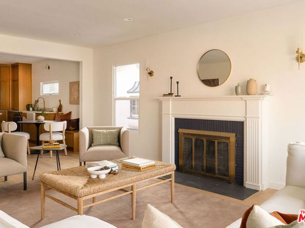 4257 Angeles Vista Boulevard, Los Angeles CA 90008