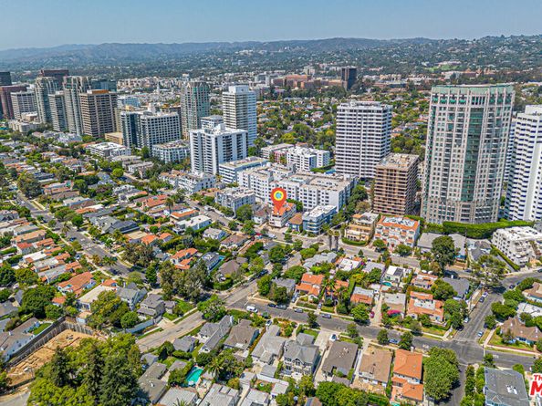 10611 Ashton Avenue 1, Los Angeles CA 90024