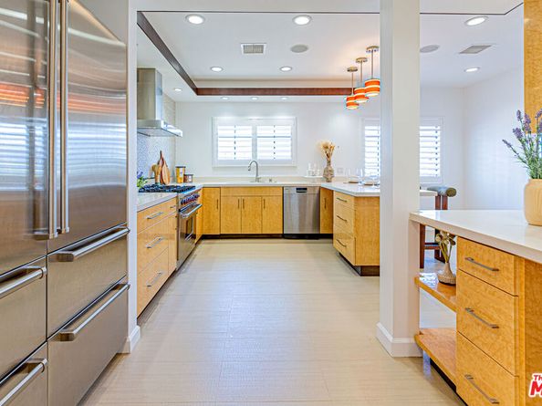10611 Ashton Avenue 1, Los Angeles CA 90024