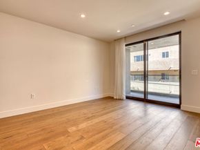 411 S Hamel Road 306, Los Angeles CA 90048