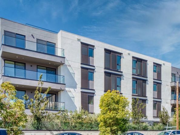 411 S Hamel Road 306, Los Angeles CA 90048