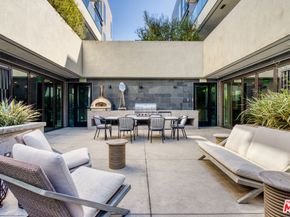 411 S Hamel Road 306, Los Angeles CA 90048