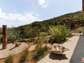 225 Powderhorn Ranch Road, Topanga CA 90290