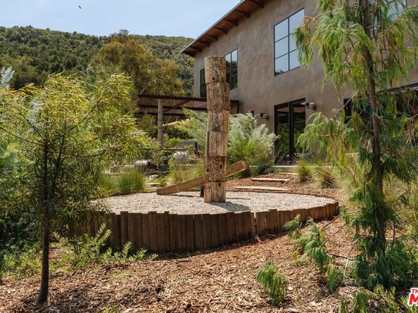 225 Powderhorn Ranch Road, Topanga CA 90290