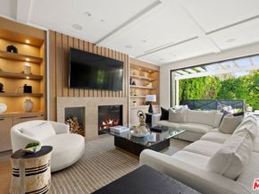 15125 Valley Vista Boulevard, Sherman Oaks CA 91403