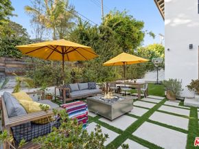 967 Vernon Avenue, Venice CA 90291