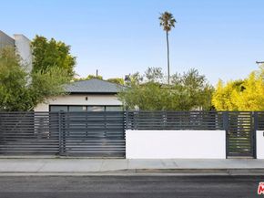 967 Vernon Avenue, Venice CA 90291