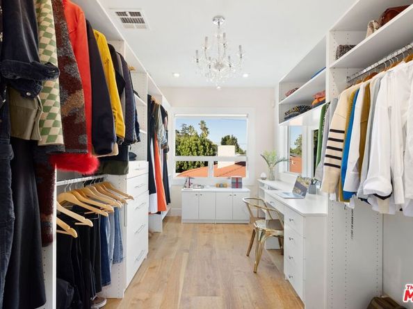 967 Vernon Avenue, Venice CA 90291
