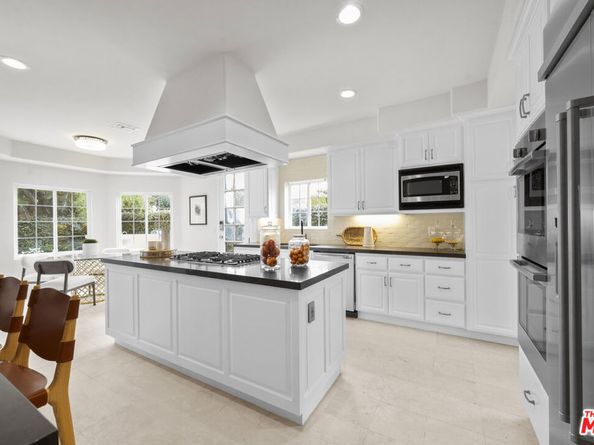7861 W 80th Street, Playa Del Rey CA 90293