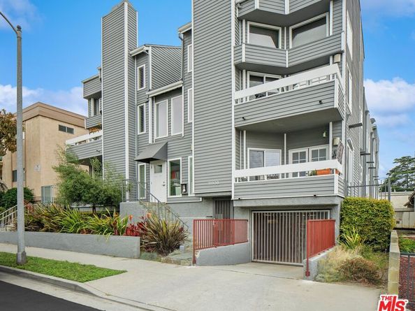 11938 Courtleigh Drive 3, Los Angeles CA 90066
