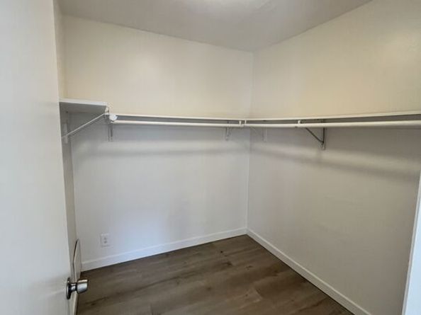 1132 S Oxford Avenue, Los Angeles CA 90006