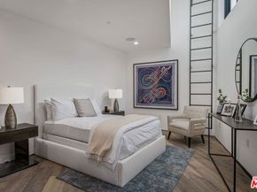 2304 Donella Circle, Los Angeles CA 90077