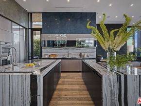 2304 Donella Circle, Los Angeles CA 90077