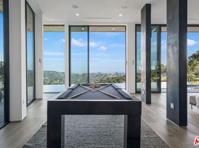 2304 Donella Circle, Los Angeles CA 90077