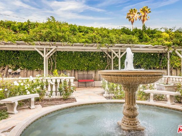 1424 N Crescent Heights Boulevard 48, West Hollywood CA 90046