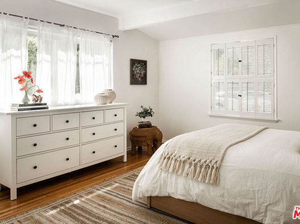 12747 Woodbridge Street, Studio City CA 91604
