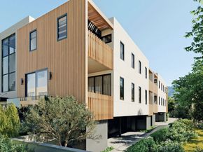 833 N Las Palmas Avenue, Los Angeles CA 90038