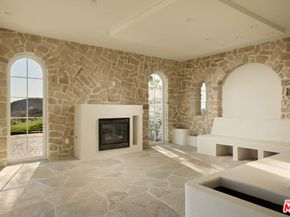 33239 Mulholland Highway, Malibu CA 90265