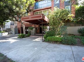 532 N Rossmore Avenue 107, Los Angeles CA 90004