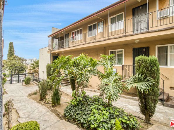 4023 -4027 W 28th Street, Los Angeles CA 90018